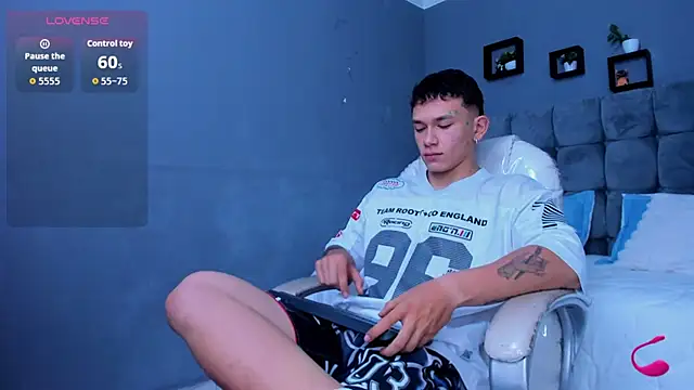 Thomas moon online show from November 16, 10:21 am