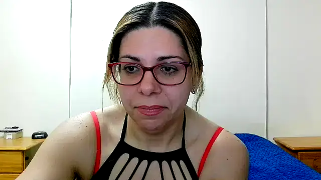 Snapshot of MysticBlue69 chatting on July 5, 11:12 pm MysticBlue69 online show from July 5, 11:12 pm
