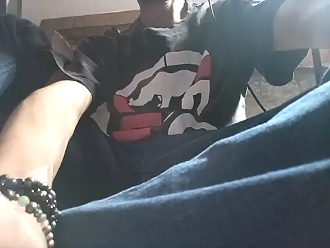 Snapshot of githot chatting on September 25, 10:19 am githot online show from September 25, 10:19 am