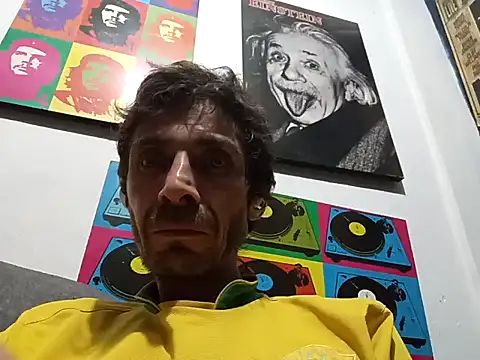 Snapshot of githot chatting on November 3, 9:21 am githot online show from November 3, 9:21 am