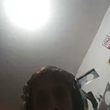 Snapshot of githot chatting on December 1, 7:46 am githot online show from December 1, 7:46 am