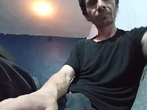 githot online show from June 1, 8:27 am