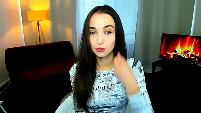 EllaSteele online show from September 27, 11:15 am