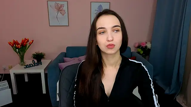 EllaSteele online show from October 19, 8:53 pm