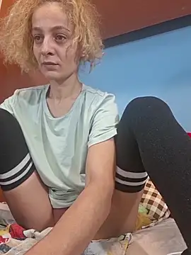 aellabeyonce online show from November 29, 8:06 am