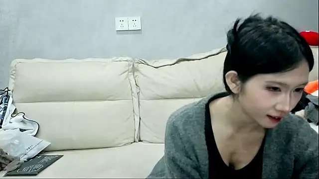 Snapshot of xiaoLI-2025 chatting on October 26, 2:56 pm xiaoLI-2025 online show from October 26, 2:56 pm