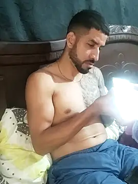 Snapshot of Alexsexygamer chatting on January 7, 9:50 pm Alexsexygamer online show from January 7, 9:50 pm