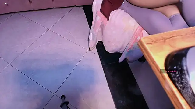 Terraelowen online show from November 6, 11:44 am