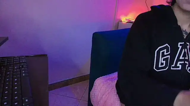 Terraelowen online show from November 7, 11:43 am