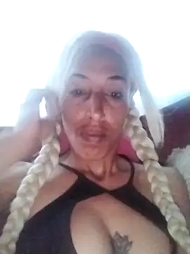 Snapshot of catrina_love chatting on September 22, 10:23 pm catrina love online show from September 22, 10:23 pm