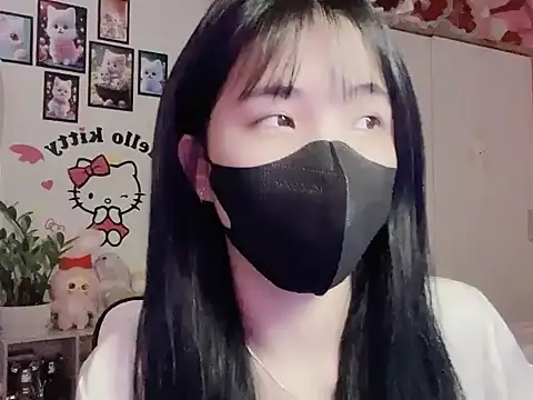 keelinnn19 online show from November 12, 7:24 pm