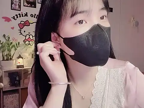 keelinnn19 online show from December 21, 6:48 pm