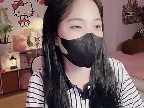 keelinnn19 online show from February 26, 5:01 pm