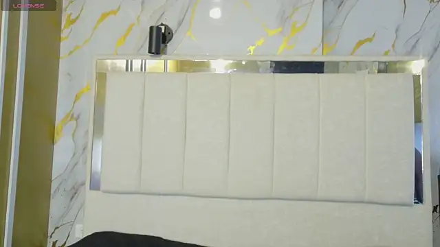 Snapshot of angeles_azul chatting on May 12, 1:30 pm angeles azul online show from May 12, 1:30 pm
