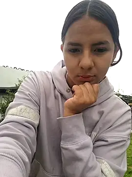 Snapshot of angeles_azul chatting on July 29, 1:31 pm angeles azul online show from July 29, 1:31 pm