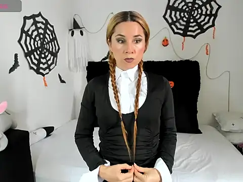 angie blondies online show from October 16, 3:57 pm