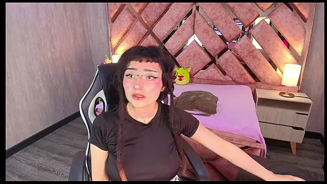 Babyyrasta666 online show from November 11, 3:17 am