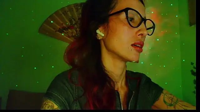 KiotoShine online show from November 15, 7:43 pm