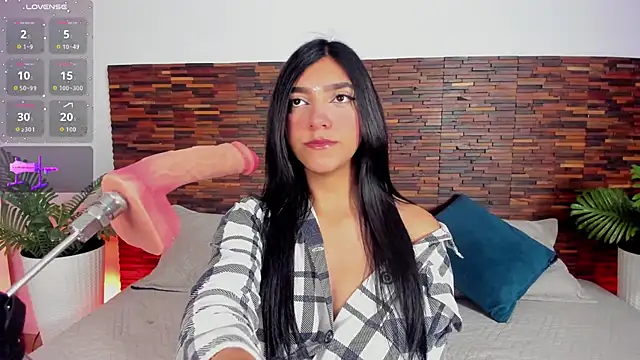 gaiiaa1 online show from December 16, 1:27 pm