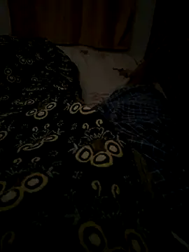 Snapshot of Loverboyjillu chatting on December 23, 6:44 am Loverboyjillu online show from December 23, 6:44 am