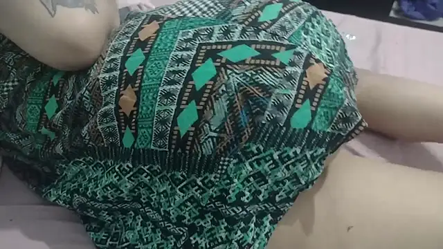 Snapshot of tinkerlu chatting on December 3, 5:55 pm tinkerlu online show from December 3, 5:55 pm