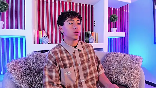 Troy dalton online show from October 6, 8:28 pm