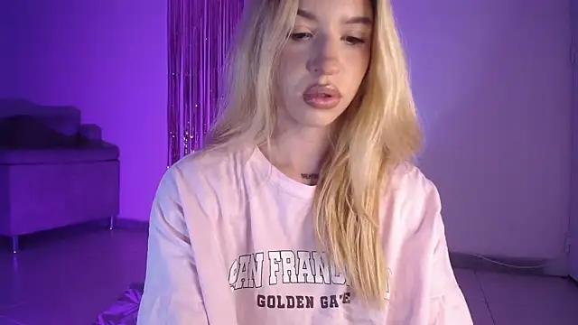 Alina Lee t online show from October 4, 2:42 am
