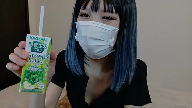 sarina at online show from March 13, 9:27 am