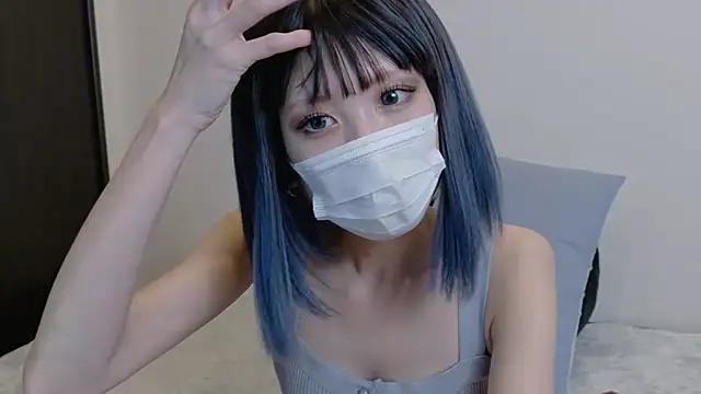 sarina at online show from July 11, 7:33 am