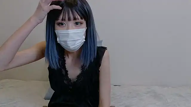 sarina at online show from July 13, 4:15 am