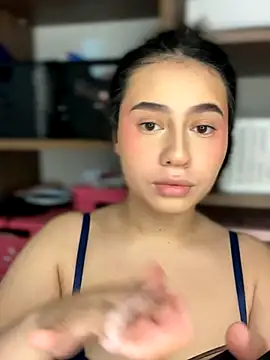 Sophi dee1 online show from November 6, 11:59 pm