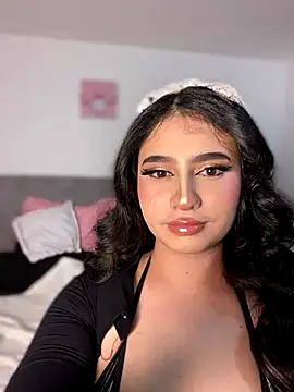 Sophi dee1 online show from December 15, 12:15 am