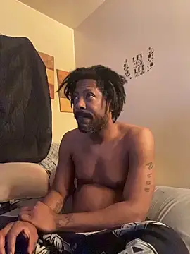 viceutk1 online show from March 12, 4:29 am