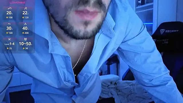 Snapshot of boiteasex chatting on November 14, 1:37 am boiteasex online show from November 14, 1:37 am