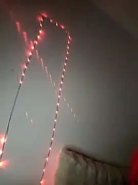 iamlalamilano online show from February 26, 11:15 pm