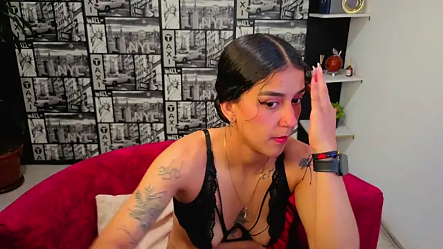 DanielaMonroe online show from June 6, 9:30 pm