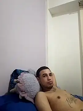 Snapshot of Amorrochyz chatting on September 22, 1:46 pm Amorrochyz online show from September 22, 1:46 pm