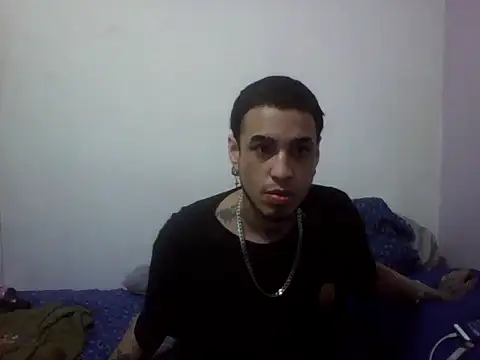 Snapshot of Amorrochyz chatting on October 4, 7:17 am Amorrochyz online show from October 4, 7:17 am