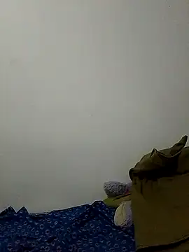 Snapshot of Amorrochyz chatting on October 5, 7:17 am Amorrochyz online show from October 5, 7:17 am