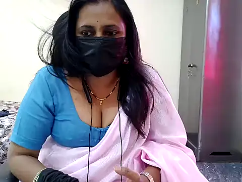 ammu1990 online show from May 11, 9:15 am