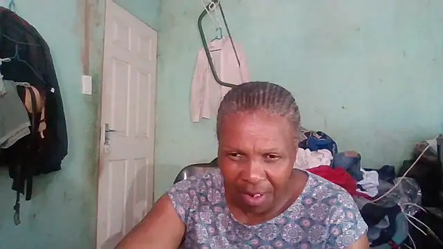 Snapshot of Nicky52 chatting on November 29, 10:29 am Nicky52 online show from November 29, 10:29 am