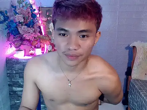 mostwantedtwink online show from May 27, 12:46 pm