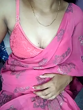 Snapshot of Nidhi_lovely chatting on April 7, 2:23 am Nidhi lovely online show from April 7, 2:23 am