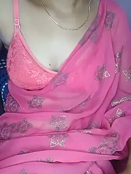 Snapshot of Nidhi_lovely chatting on July 1, 2:35 am Nidhi lovely online show from July 1, 2:35 am