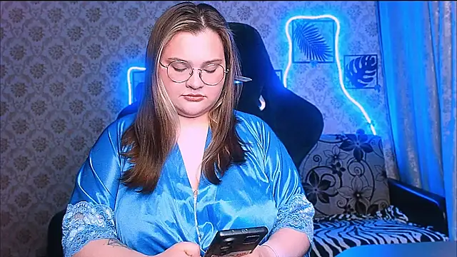 Snapshot of InLoveWithLife26 chatting on June 30, 5:58 pm InLoveWithLife26 online show from June 30, 5:58 pm