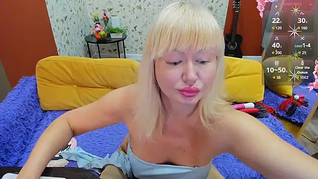 FlirtyMary online show from April 16, 10:23 pm