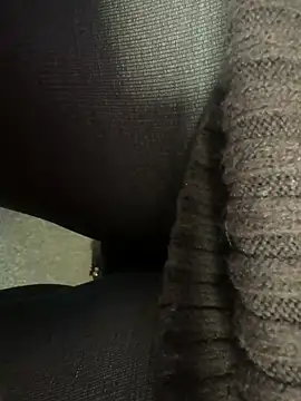 HiddenHoneyLDN online show from February 16, 10:33 am