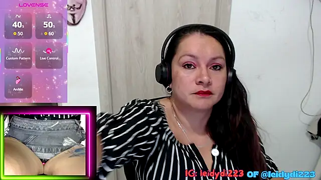 leidydi223 online show from September 22, 12:12 am