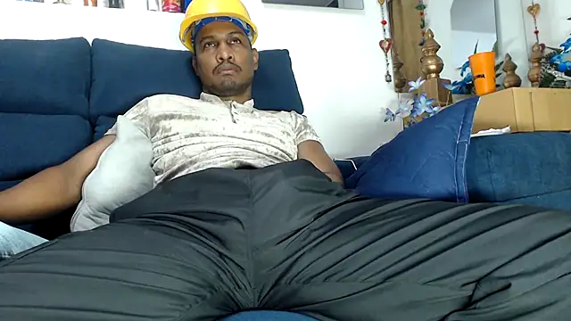 ElCaballeroNegro24 online show from March 2, 7:10 pm