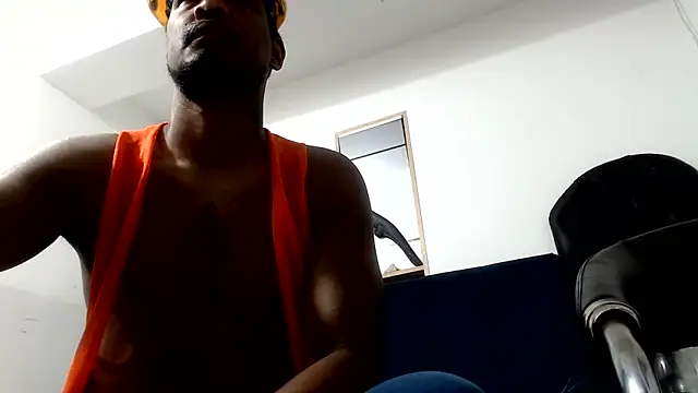 Snapshot of ElCaballeroNegro24 chatting on June 14, 10:01 pm ElCaballeroNegro24 online show from June 14, 10:01 pm